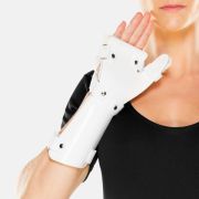 Tala para Punho e Polegar em ABS - Chantal Tala para Punho e Polegar em ABS - Chantal